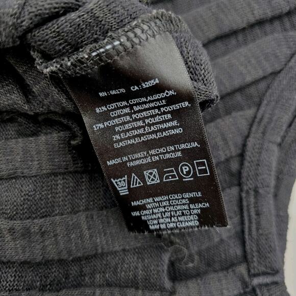 Anthro Akemi Kin Top Womens Medium Black Tank Crop Sweater Lettuce Hem Rib Kaden - Picture 10 of 11